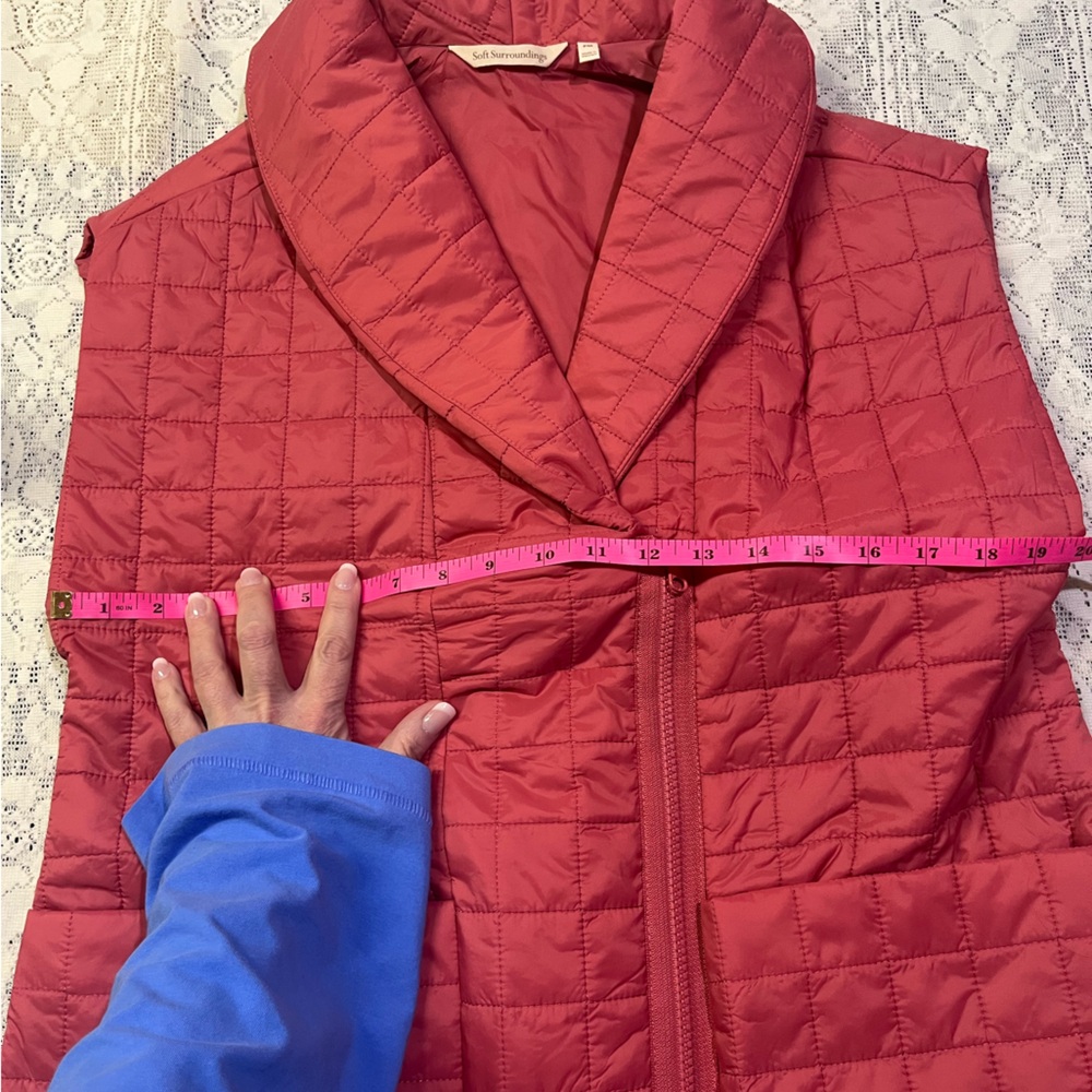 Soft Surroundings Daybreaker Lightweight Quilted Vest - Picture 10 of 11
